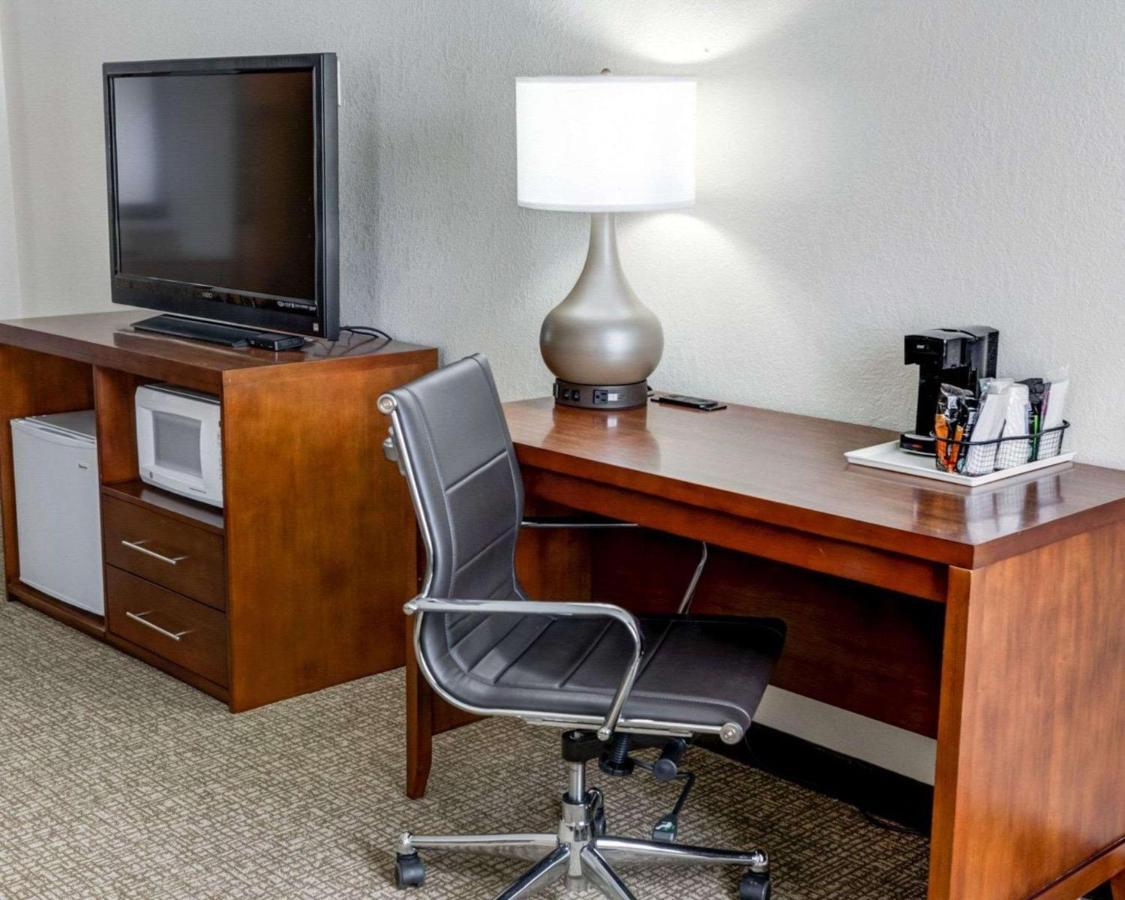 Comfort Inn Kearney - Liberty Экстерьер фото