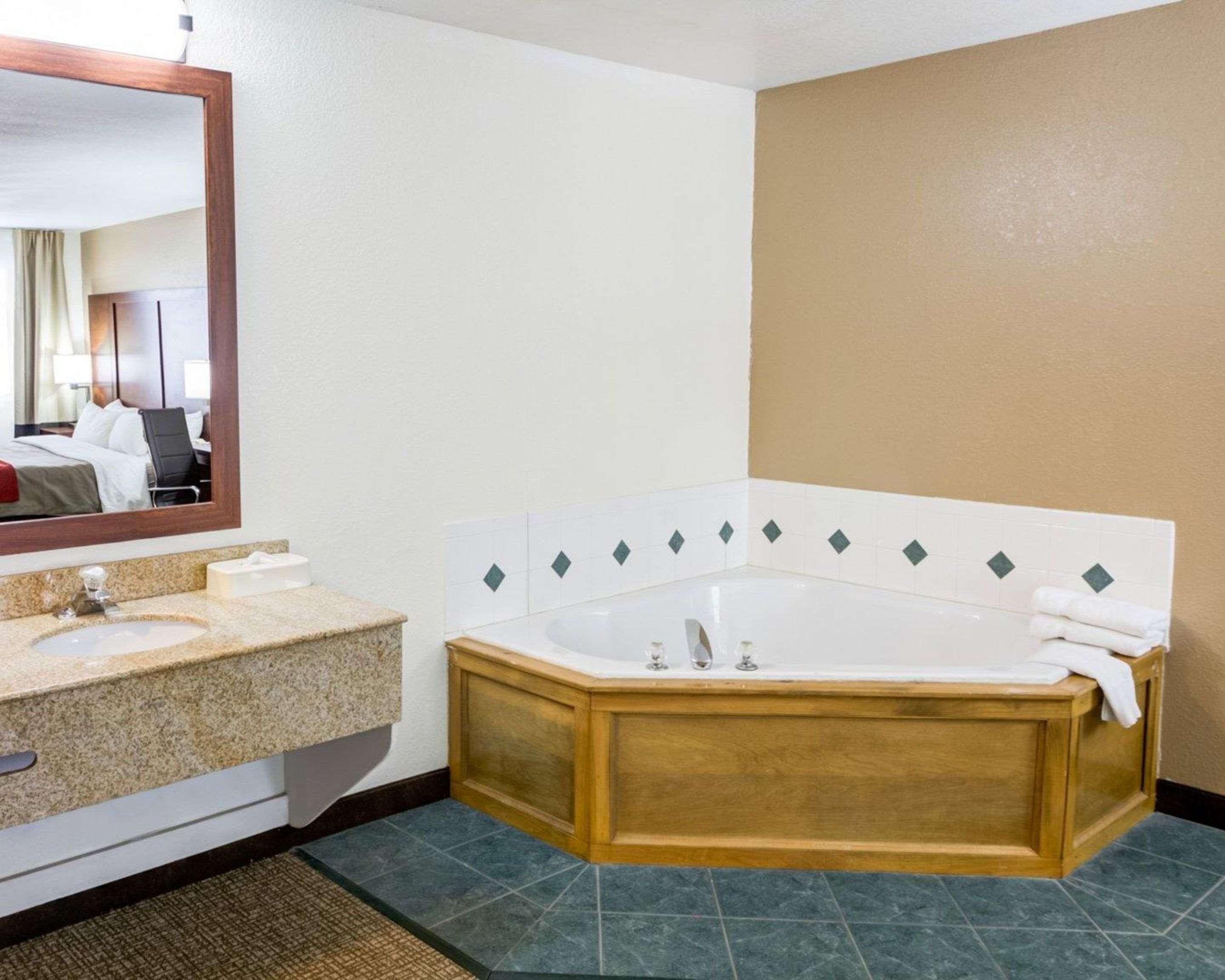 Comfort Inn Kearney - Liberty Экстерьер фото